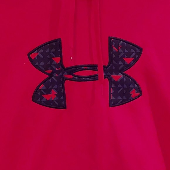 Under Armour hoodie sweatshirt Small pink with logo on chest - Picture 3 of 5